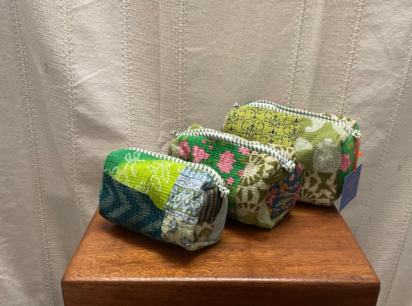 Dhaubad O2 green 3/1 pouch In.
