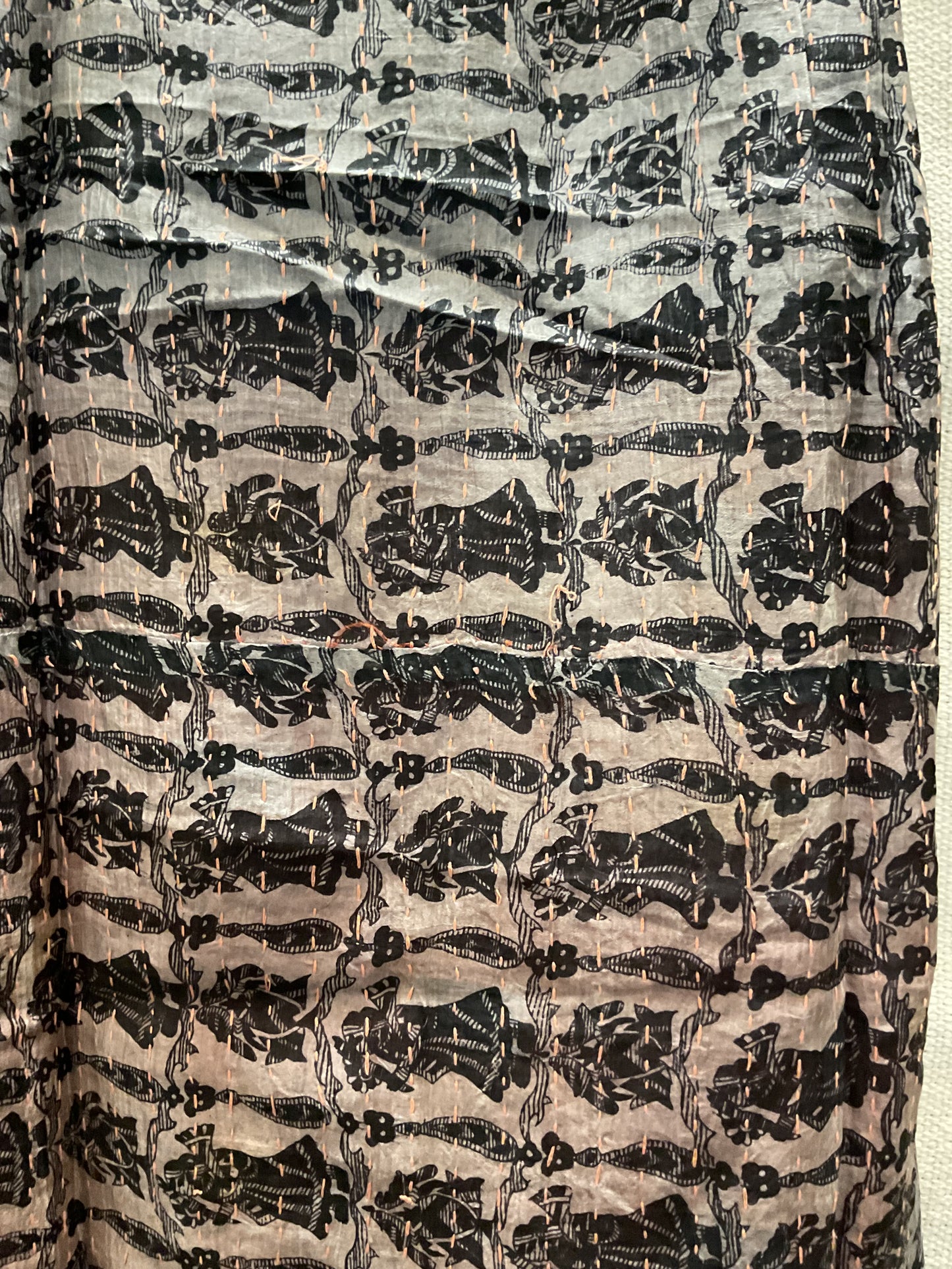 Eve O14 scarf In.