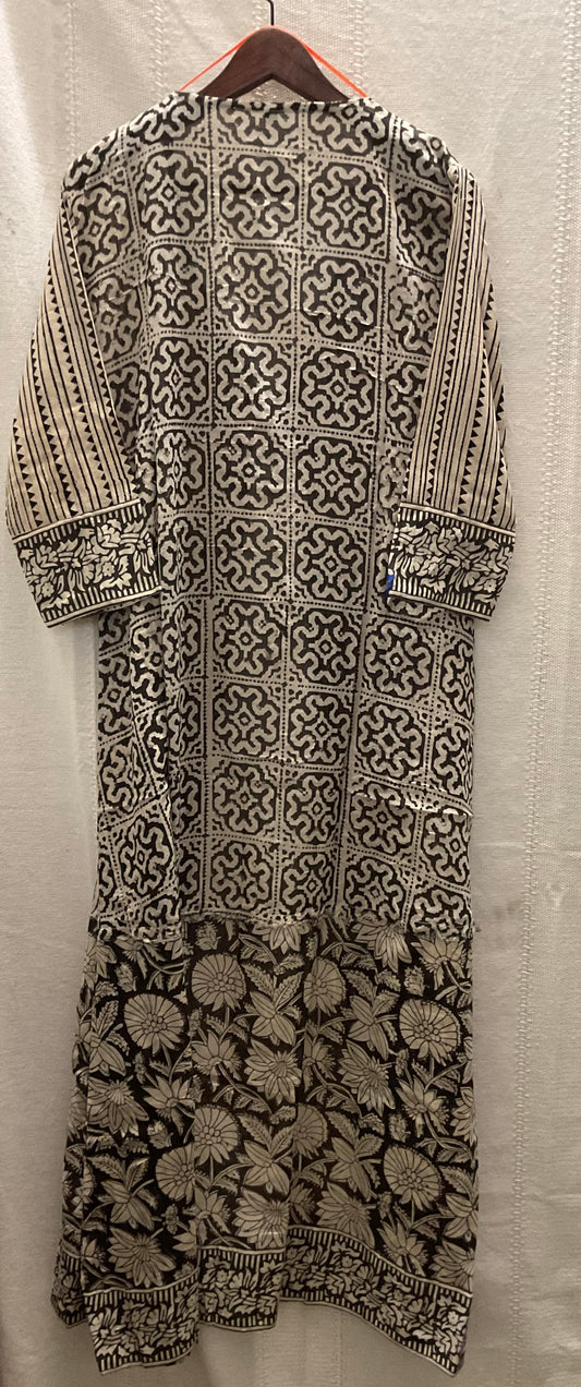 Meerut O8 long kimono dress In.