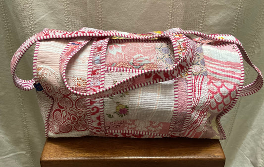 Durgapur O1 pink duffelbag In.