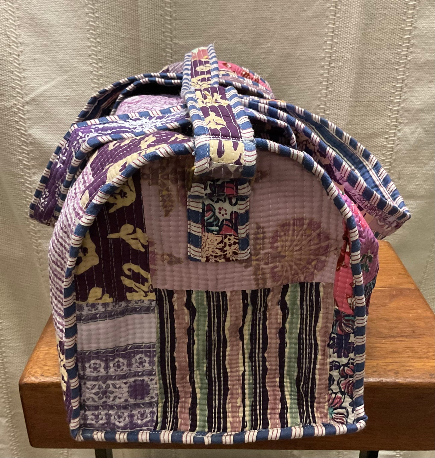Durgapur O1 purple duffelbag In.
