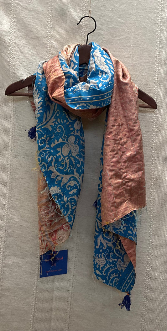 Eve O2 scarf In.