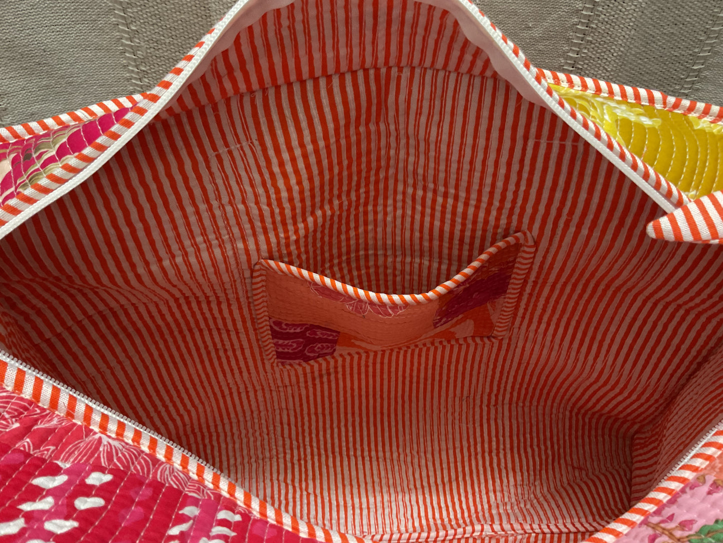 Daman O1 orange shoulderbag In.