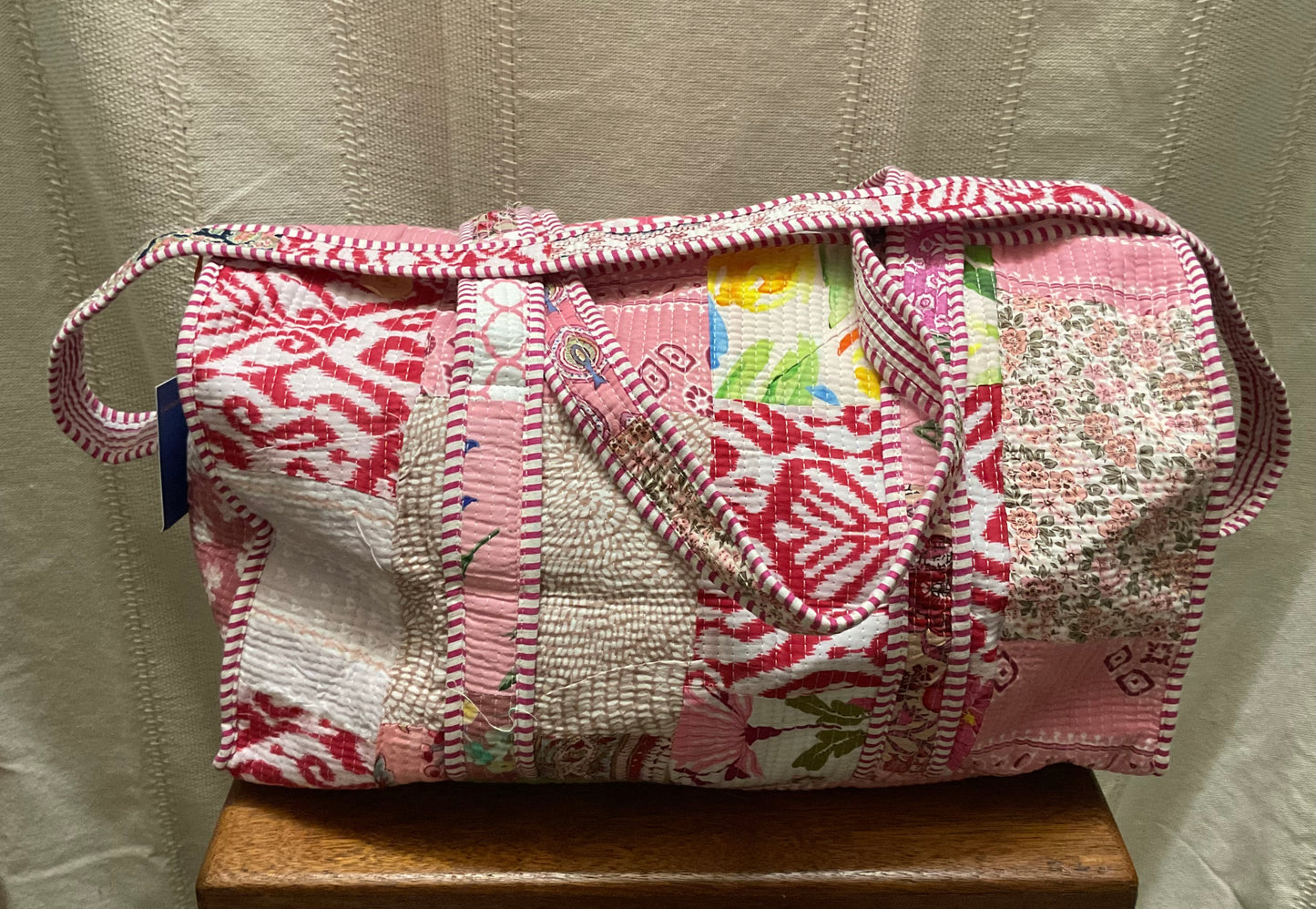 Durgapur O2 pink duffelbag In.