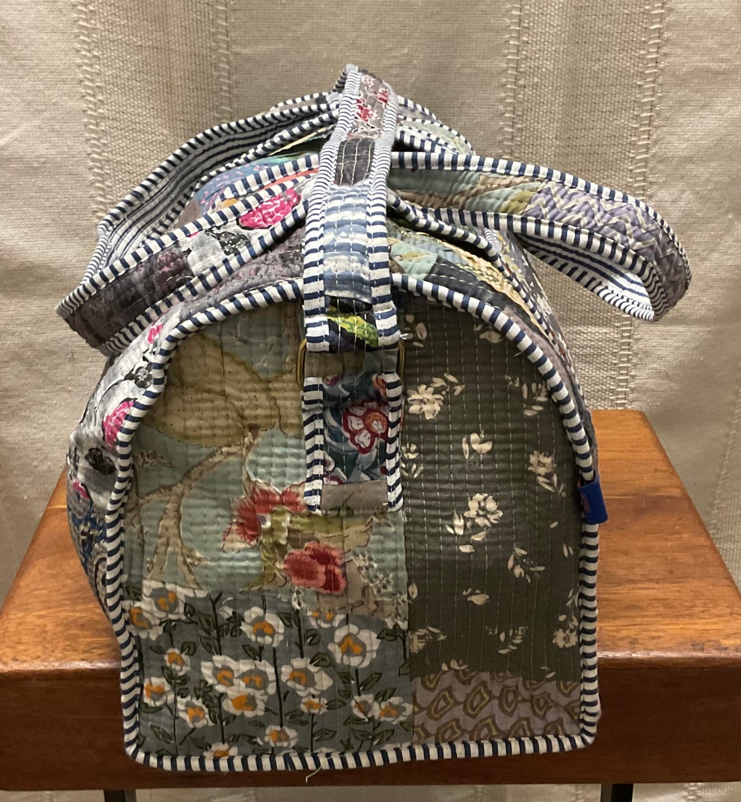 Durgapur O2 gray duffelbag In.