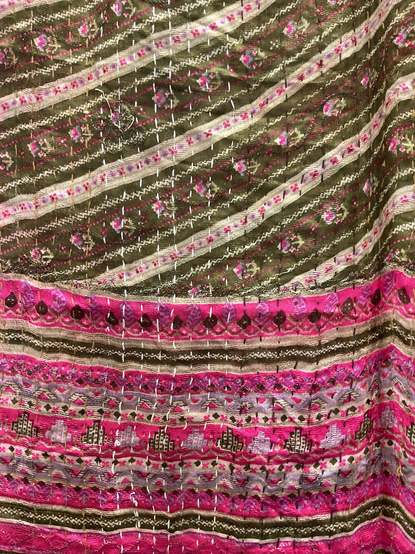 Eve O11 scarf In.