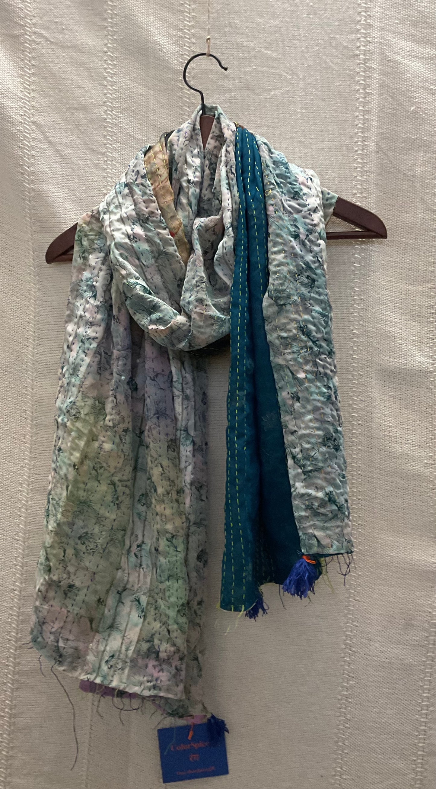 Eve O7 scarf In.