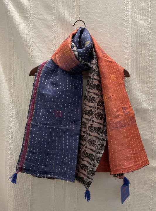 Eve O14 scarf In.