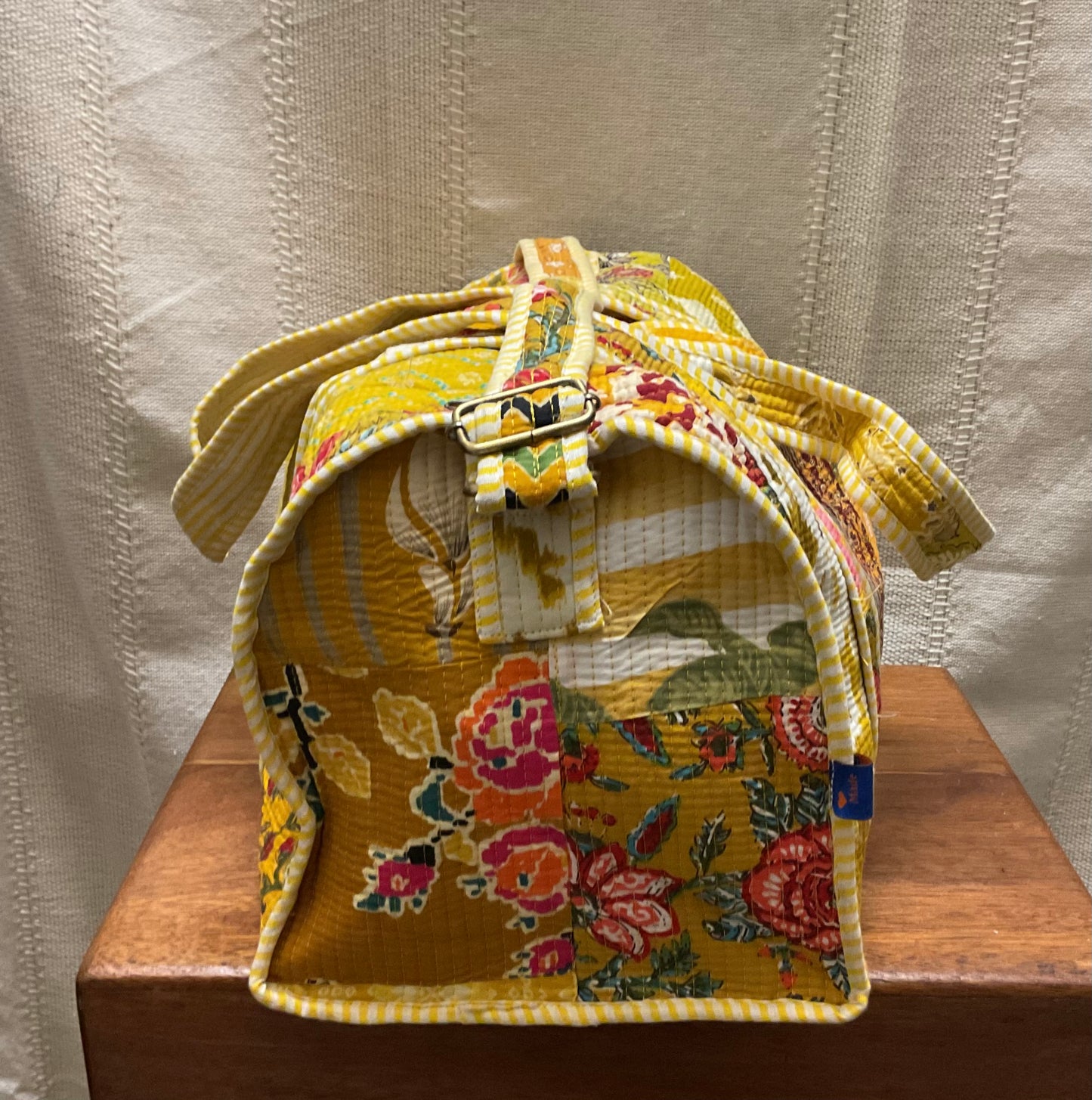 Durgapur O2 yellow duffelbag In.