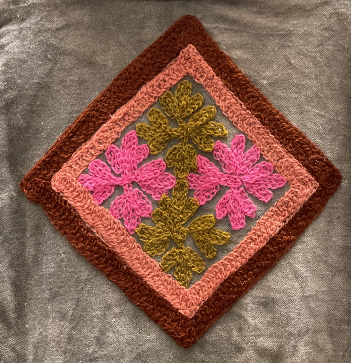 Ranchi velvet broderie In.