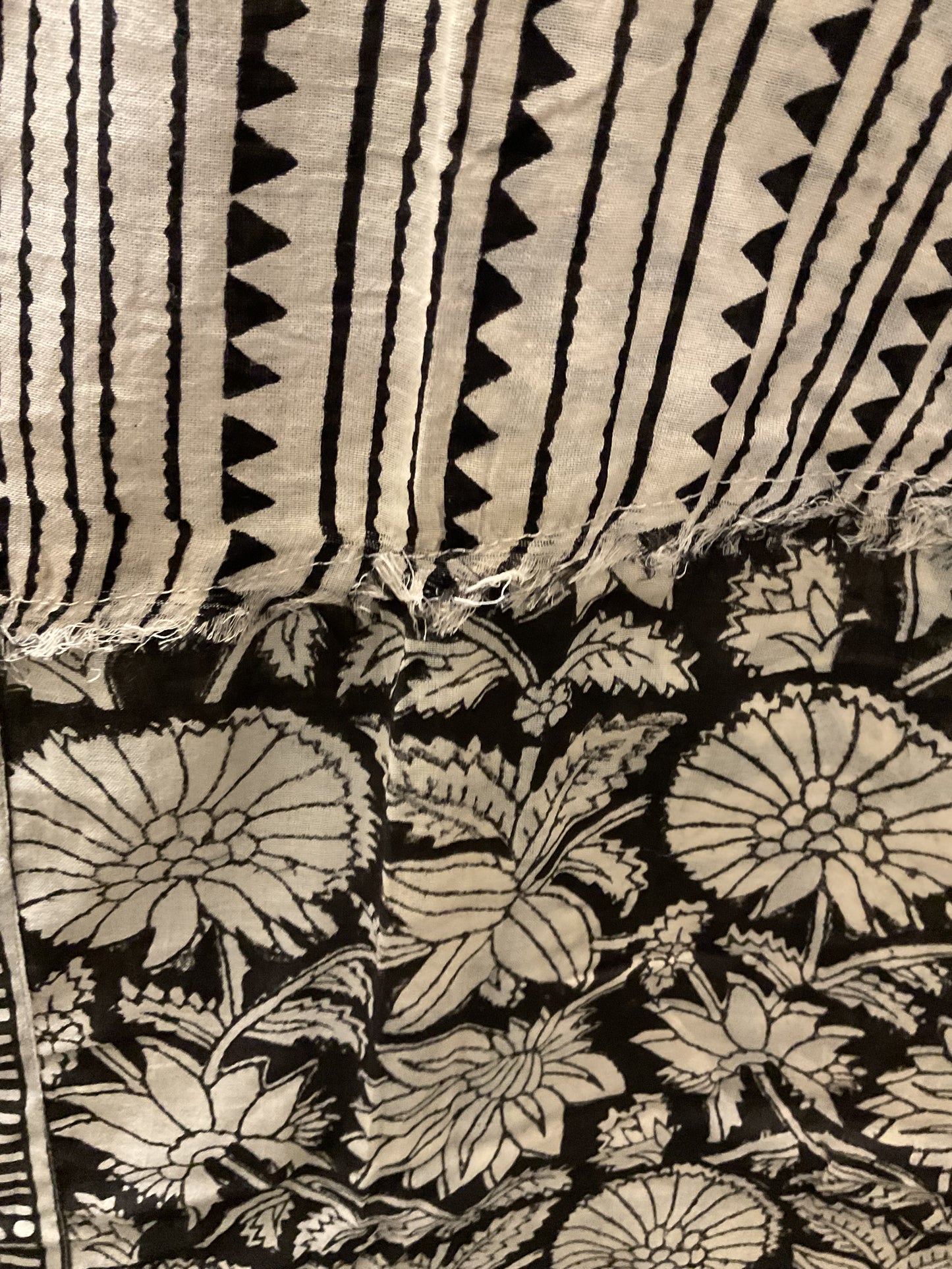 Meerut O8 long kimono dress In.