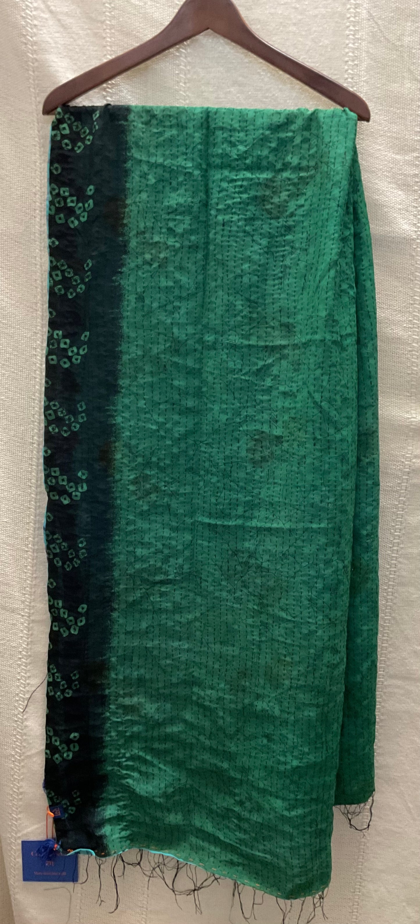 Eve O8 scarf In.