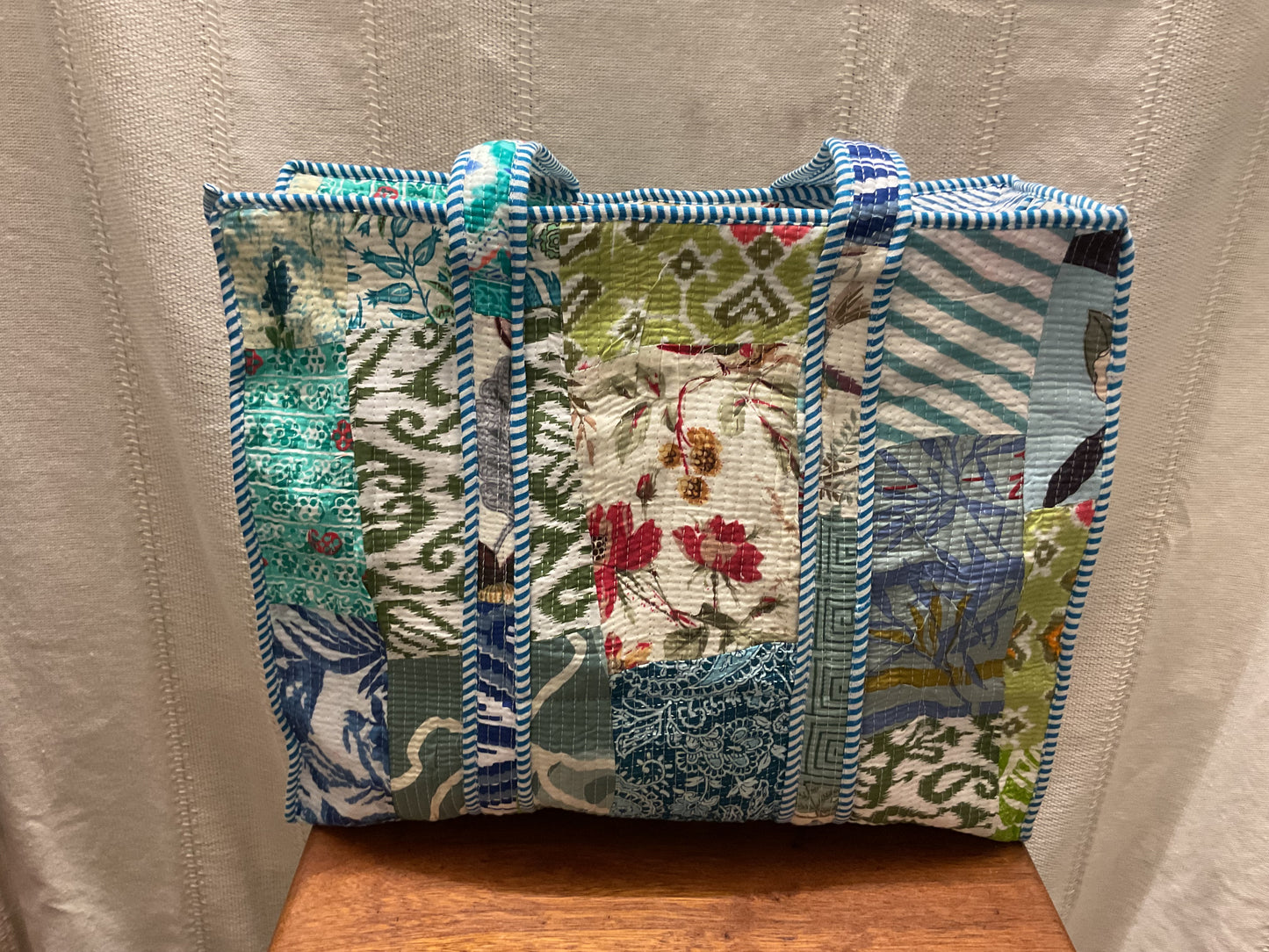 Daman O1 blue shoulderbag In.