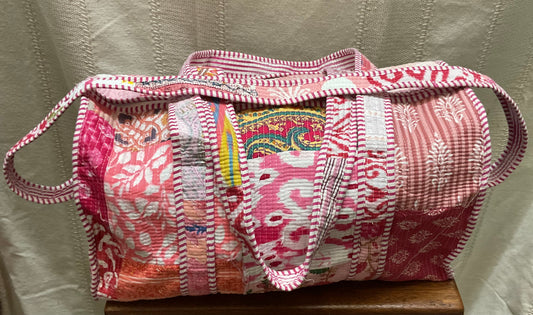 Durgapur O1 pink duffelbag In.