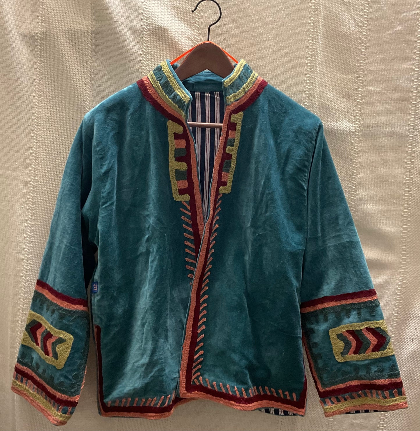 Ranchi velvet broderie In.